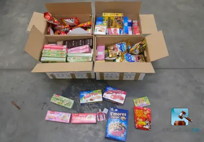 Diverse zoetigheden en snacks – kavel bij Clicpublic, Nivelles