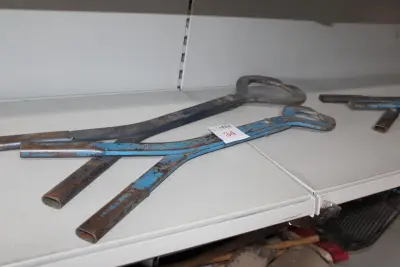 Twee stenenklemmen – kavel bij HNVI, Loon op Zand