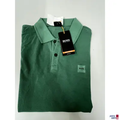 V49/26 HUGO BOSS Paddy Polo Farbe Grün Gr. XL – kavel bij Justiz-Auktion, Frankfurt am Main