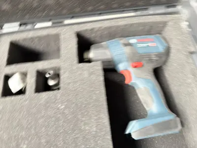 Bosch Accu Heteluchtpistool – kavel bij Openbare Verkopen, Ooigem