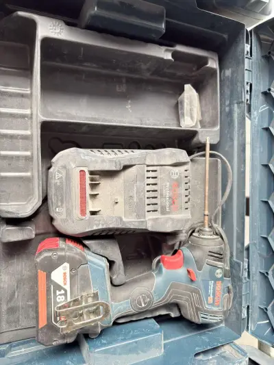 Bosch Accu Slagschroevendraaier – kavel bij Openbare Verkopen, Ooigem