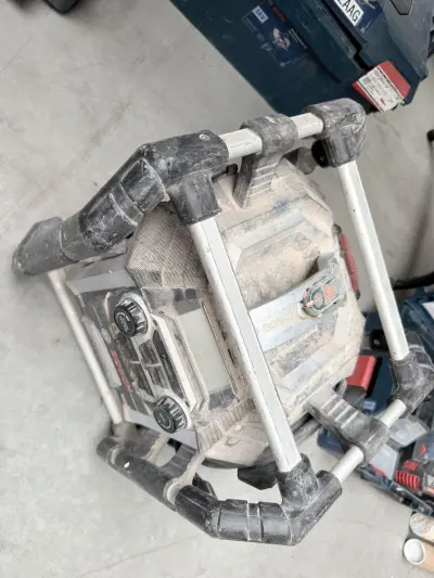 Bosch Powerbox -Radio – kavel bij Openbare Verkopen, Ooigem