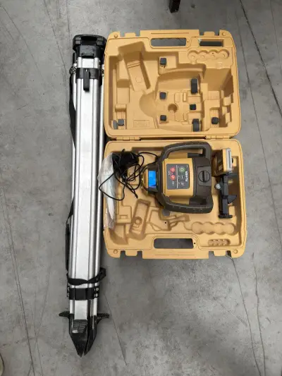 Laser Topcon Met Driepikkel – kavel bij Openbare Verkopen, Ooigem