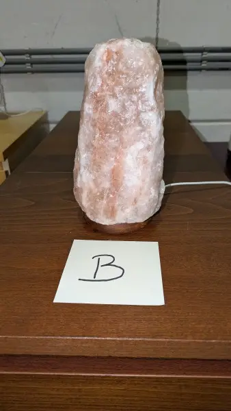 Een zoutstenen lamp – kavel bij Auctionline, Anderlecht