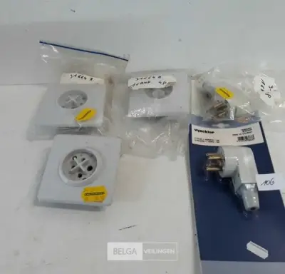 2 x Stekker + 3 x Stopcontact 380V/16A 4P – kavel bij Belga Veilingen, Oudsbergen