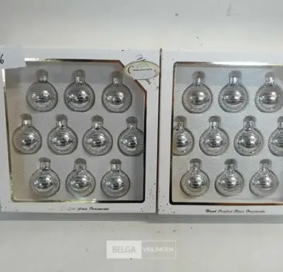 2 x Kerstballen glas 10 stuks 3,5 cm zilver – kavel bij Belga Veilingen, Oudsbergen