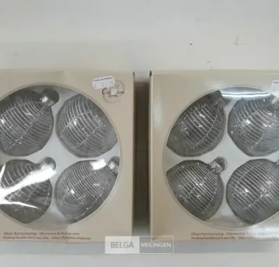 2 x Kerstballen glas 4 stuks transparant/zilver – kavel bij Belga Veilingen, Oudsbergen