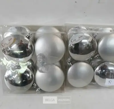 4 x Kerstballen pvc disc 4 stuks zilver – kavel bij Belga Veilingen, Oudsbergen