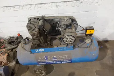 Luchtcompressor ABAC LT100 – kavel bij Openbare Verkopen, Wielsbeke