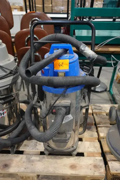 Industriële stofzuiger Base – kavel bij Openbare Verkopen, Wielsbeke