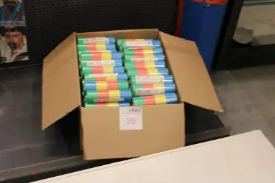 Serpentines, ca. 100 rollen in doos – kavel bij HNVI, Oirschot