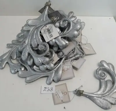 20 x Hangdeco blad grijs pvc 15 cm – kavel bij Belga Veilingen, Oudsbergen
