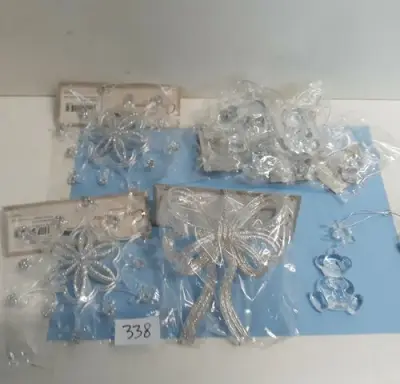 1 x Hangdeco acryl mix 7 x beer 2 x ster 1 x strik – kavel bij Belga Veilingen, Oudsbergen