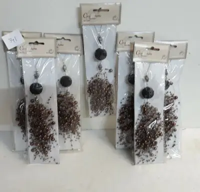 7 x Hangdeco trosje kralen bruin 20 cm – kavel bij Belga Veilingen, Oudsbergen