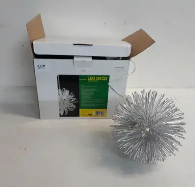 1 x Verlichte bal warm wit Led – kavel bij Belga Veilingen, Oudsbergen