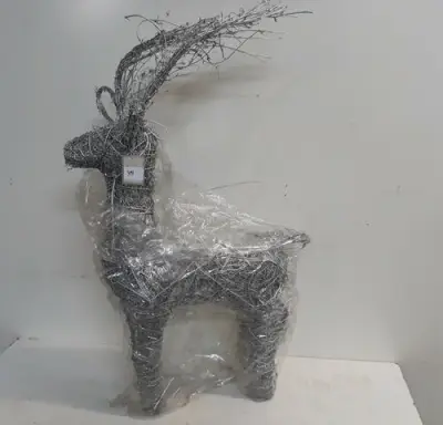 1 x Hert staand zilver met verlichting 55x55 cm – kavel bij Belga Veilingen, Oudsbergen