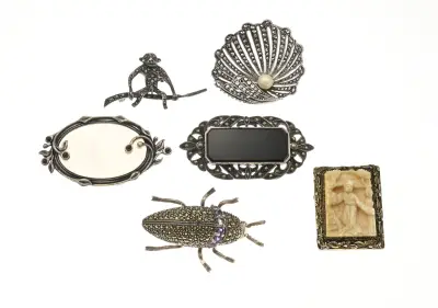 6 Broches – kavel bij Twents Veilinghuis