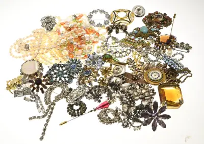 Lot diverse sieraden – kavel bij Twents Veilinghuis