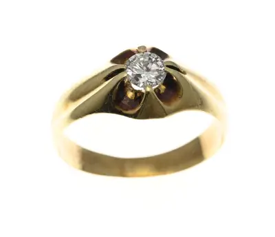 Gouden ring met diamant – kavel bij Twents Veilinghuis