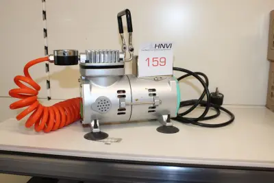Minicompressor ERIMA 220 VOLT – kavel bij HNVI, Oirschot