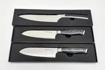 Geschirrsets, Messer & Leuchtmittel – veiling bij Aurena