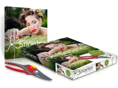 Snoeiboek Snoeien Waar en Wanneer – kavel bij XL Auctions