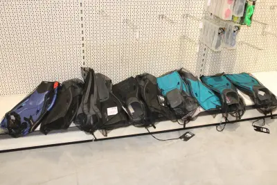 10sets zwemvliezen/flippers BESTWAY in diverse maten en uitvoeringen – kavel bij HNVI, Oirschot