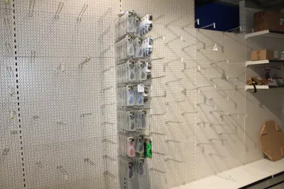 Zwembrillen BESTWAY Hydro Swim en Hydro Pro, ruim 150 stuks in diverse maten en uitvoeringen – kavel bij HNVI, Oirschot