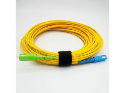 Glasvezelkabel 100 m - Simplex Monomode SC-APC op SC-UPC – kavel bij XL Auctions