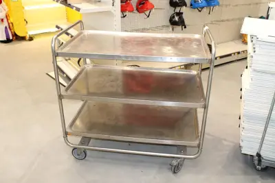 RVS serveerwagen 103 x 60 cm. Hoogte 92 cm – kavel bij HNVI, Oirschot