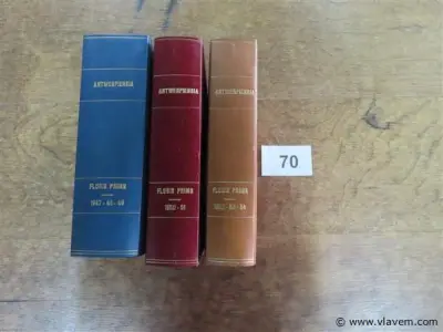 Boeken, 3 stuks, Antwerpiensia – kavel bij Vlavem