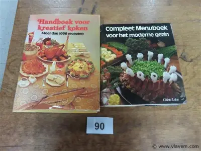 Boeken, 2 stuks – kavel bij Vlavem