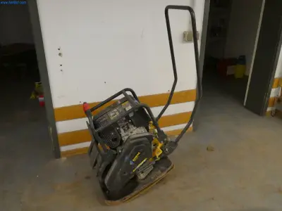 Vibrating Plate Bomag BP 25/50 D – kavel bij NetBid, Heusweiler