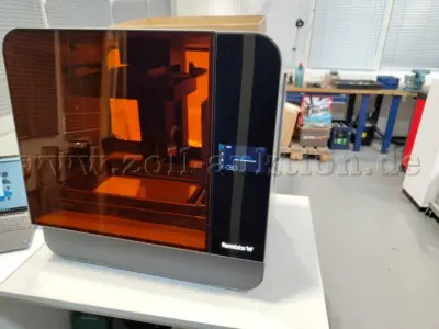 1 Formlabs Form 3L Großraum 3D-Drucker SLA, Zubehör und OVP, Defekt – kavel bij Zoll-Auktion, Wolfsburg