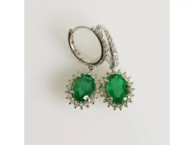 3.08ct Emerald and Diamond Earrings – kavel bij XL Auctions