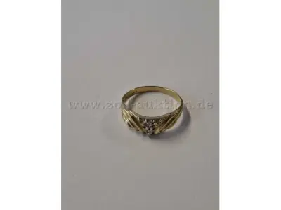 1 Goldring mit klaren Steinen – 585er Gold – kavel bij Zoll-Auktion, Reutlingen