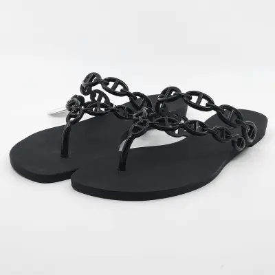 Paar slippers, maat 37, Hermès, S2124 – kavel bij Domeinen Roerende Zaken, Groningen