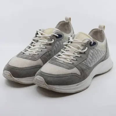 Paar sneakers, maat 45, Dior, DC 08 22 45 – kavel bij Domeinen Roerende Zaken, Groningen