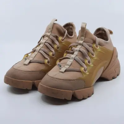 Paar sneakers, maat 37, Dior, LS – kavel bij Domeinen Roerende Zaken, Groningen