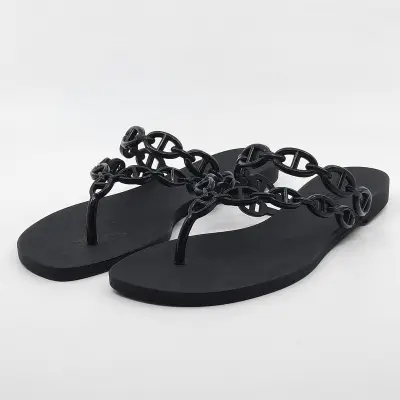 Paar slippers, maat 36, Hermès, S2924 – kavel bij Domeinen Roerende Zaken, Groningen