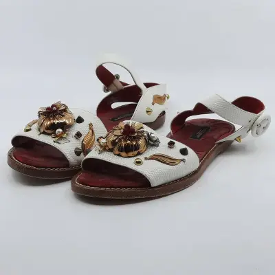Paar sandalen, maat 37, Dolce&Gabbana, 1 9370 – kavel bij Domeinen Roerende Zaken, Groningen