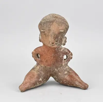 Pre Columbiaans Nayarit figuur, H 21,2 cm – kavel bij Twents Veilinghuis