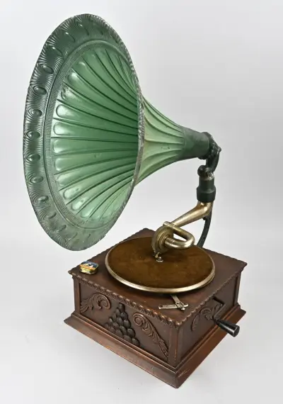 Antieke grammofoon, 1900 – kavel bij Twents Veilinghuis