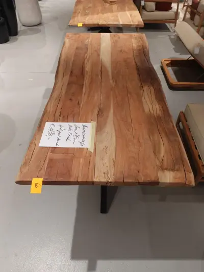 Teak boomstamtafel – kavel bij Openbare Verkopen, Waregem