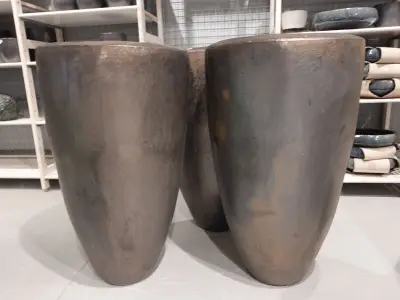 3x Vorstvrije terracotta bloempot – kavel bij Openbare Verkopen, Waregem