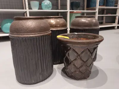 4x Vorstvrije terracotta bloempot – kavel bij Openbare Verkopen, Waregem