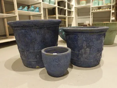 3x Vorstvrije terracotta bloempot – kavel bij Openbare Verkopen, Waregem
