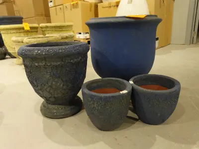 3x Vorstvrije terracotta bloempot – kavel bij Openbare Verkopen, Waregem