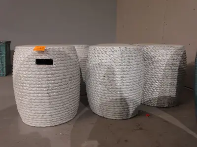 3x Terracotta poef – kavel bij Openbare Verkopen, Waregem