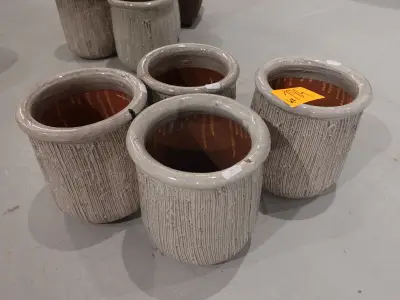 4x Vorstvrije terracotta bloempot – kavel bij Openbare Verkopen, Waregem